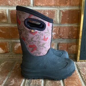 BOGS toddler boots size 11